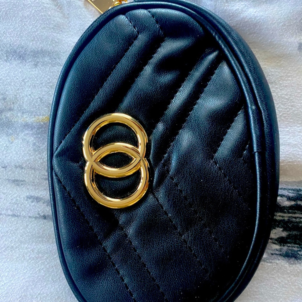 Fanny pack